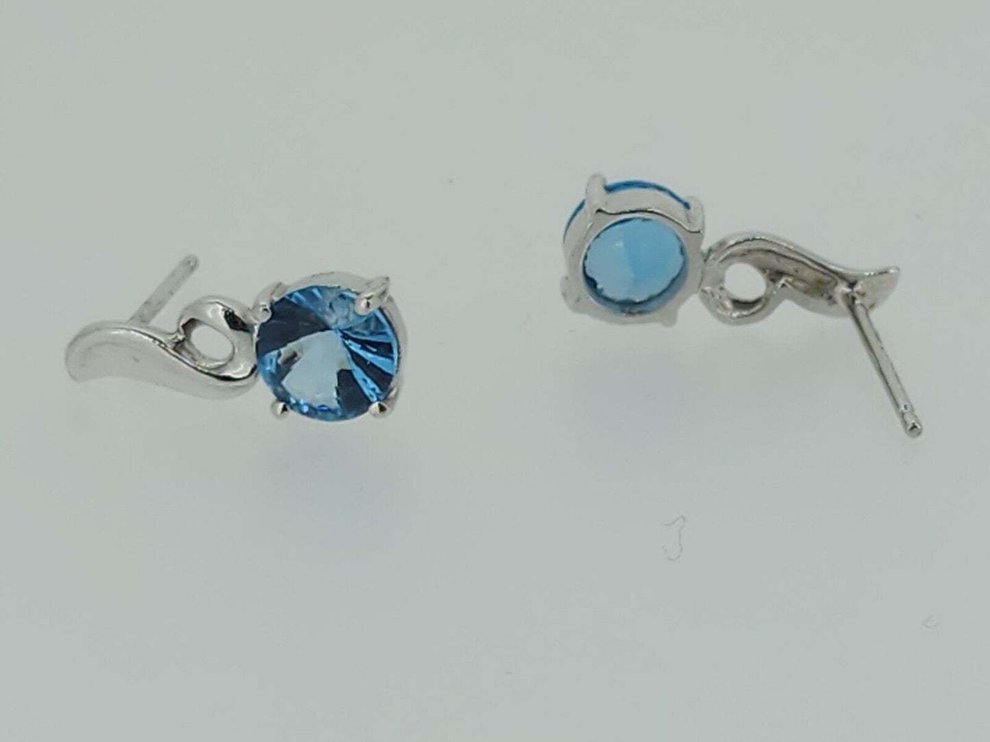14Kt. White Gold Blue Topaz Earrings - Fancy Cut 6.1mm - 1.8 Grams
