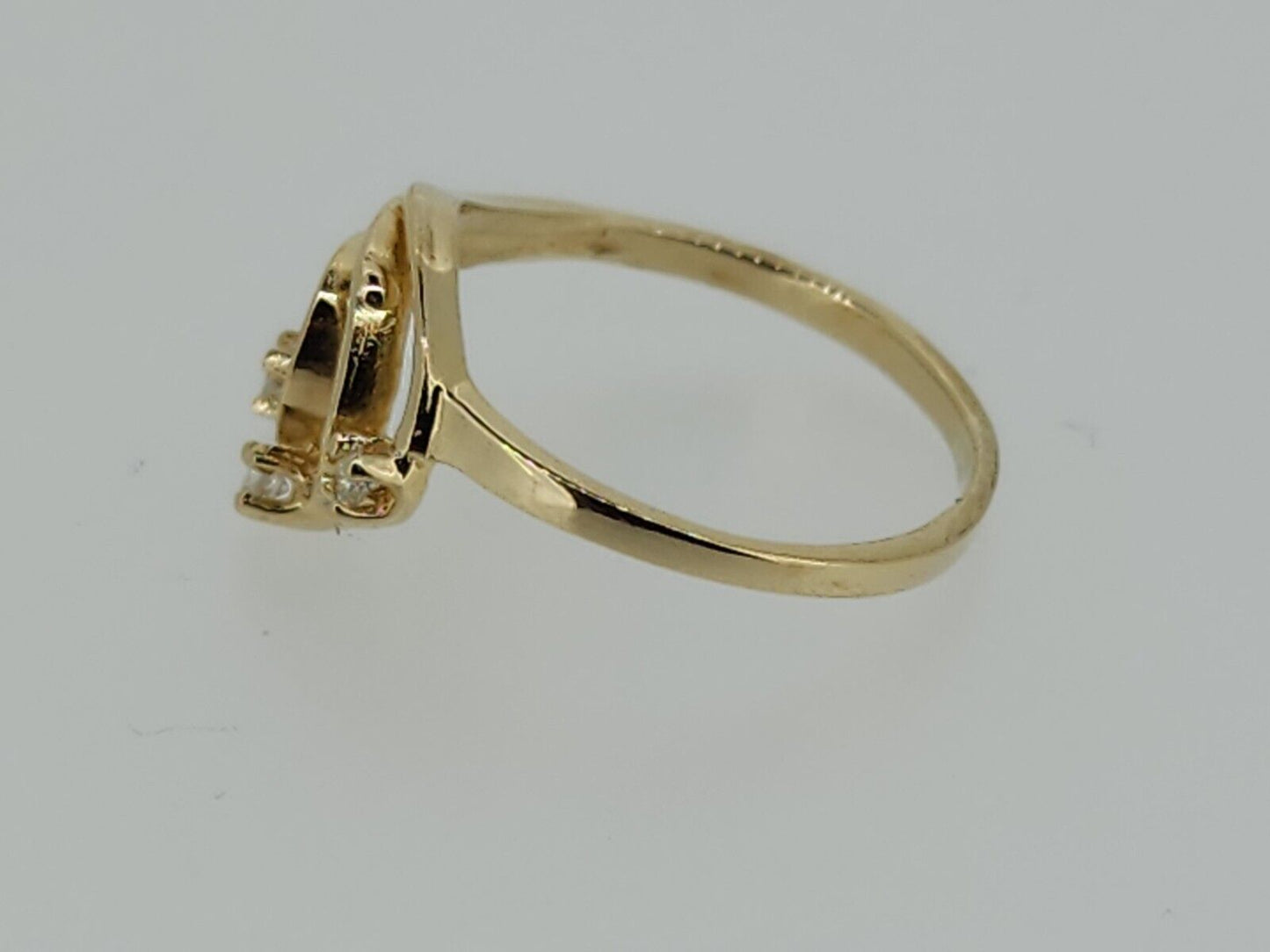 14Kt. Yellow Gold Diamond Fashion Ring with Three (3) Round Natural Diamonds
