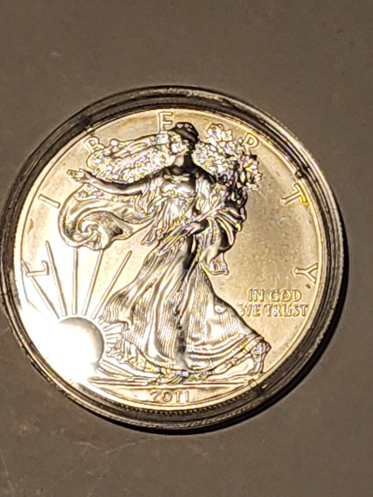 2011 American Silver Eagle 1 Troy Oz .999 Fine Silver Actual Coin Pictured
