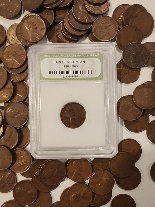 Lot of 100 Lincoln Wheat Pennies, Plus a Slabbed Early Cent 1920-1929 - ESTATE