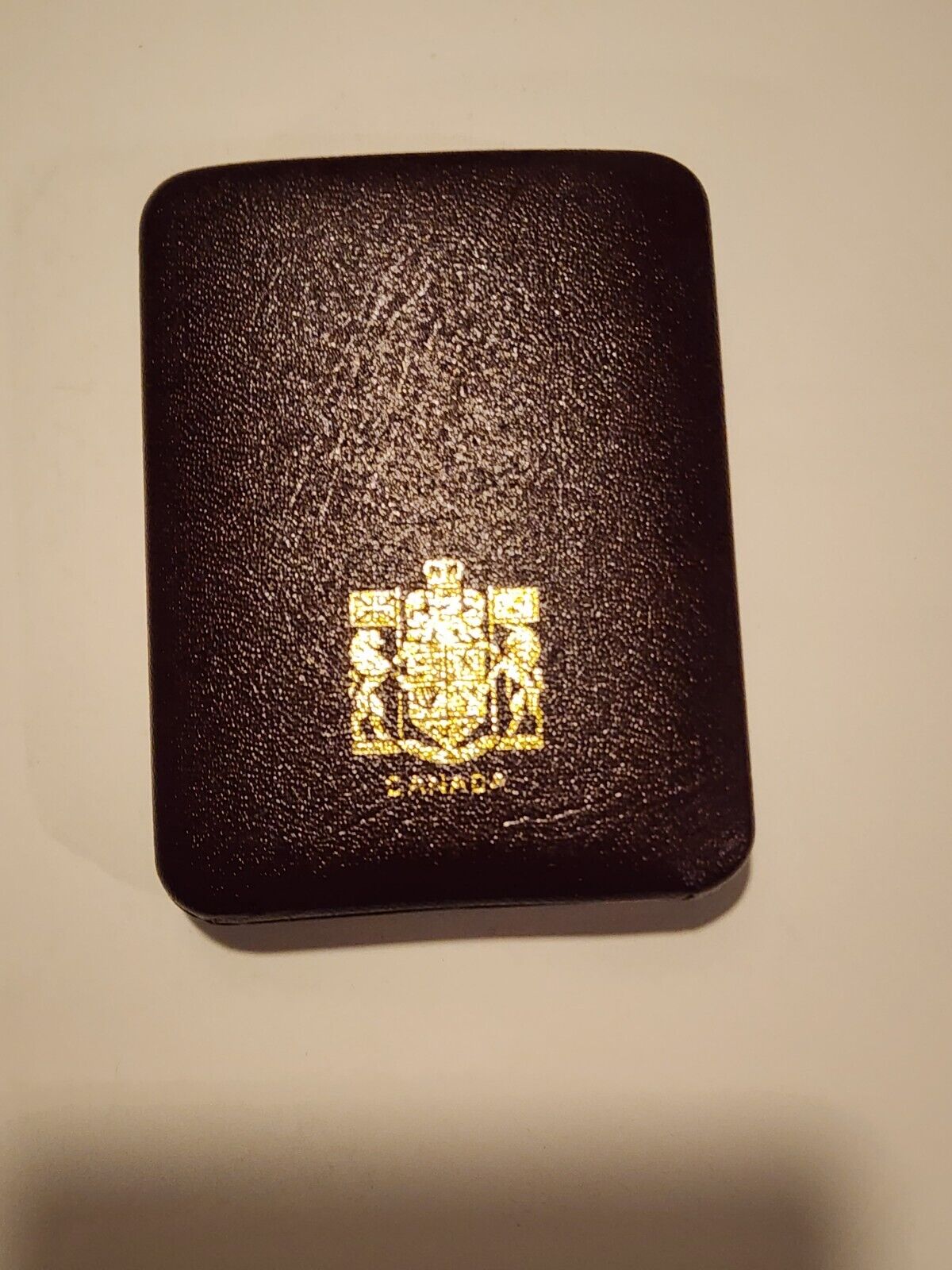 1870 1970 CANADA  MANITOBA ONE DOLLAR COIN IN LEATHER CASE